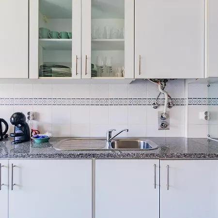 Mira-ria - Em Bairro Calmo E Apartman