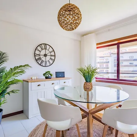 Mira-ria - Em Bairro Calmo E * Aveiro