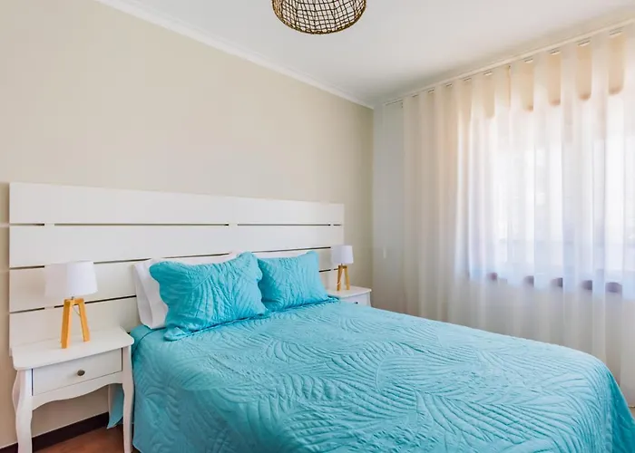 Mira-ria - Em Bairro Calmo E アパート *